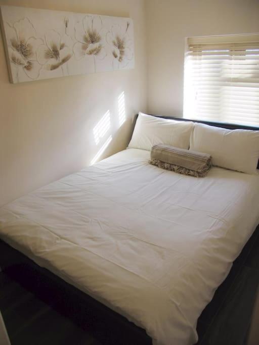 Must See, Quality 1 Bed, Romford, 20 Mins C.London Luaran gambar