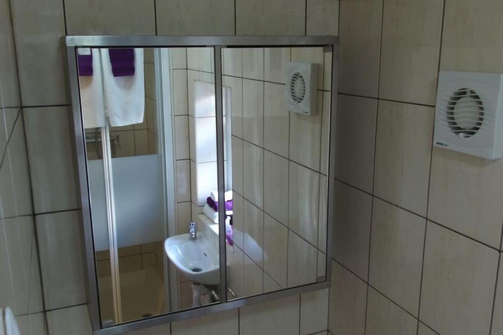 Must See, Quality 1 Bed, Romford, 20 Mins C.London Luaran gambar